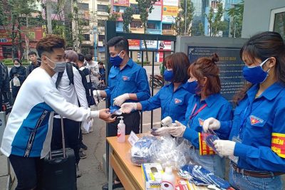 Hội đồng Sư phạm nhà trường